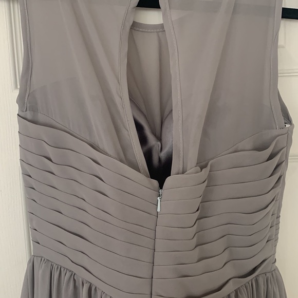 Floor length gown, grey, suitable for bridesmaid dress or prom dress - Picture 2 of 2